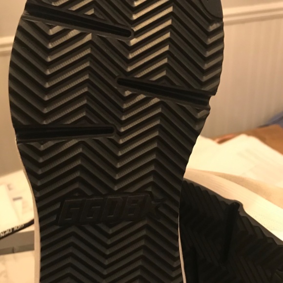 Men’s BRAND NEW Golden Goose Size 41 - Picture 2 of 8